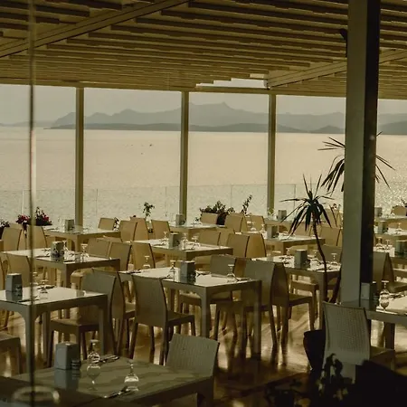 & Hotel 5*